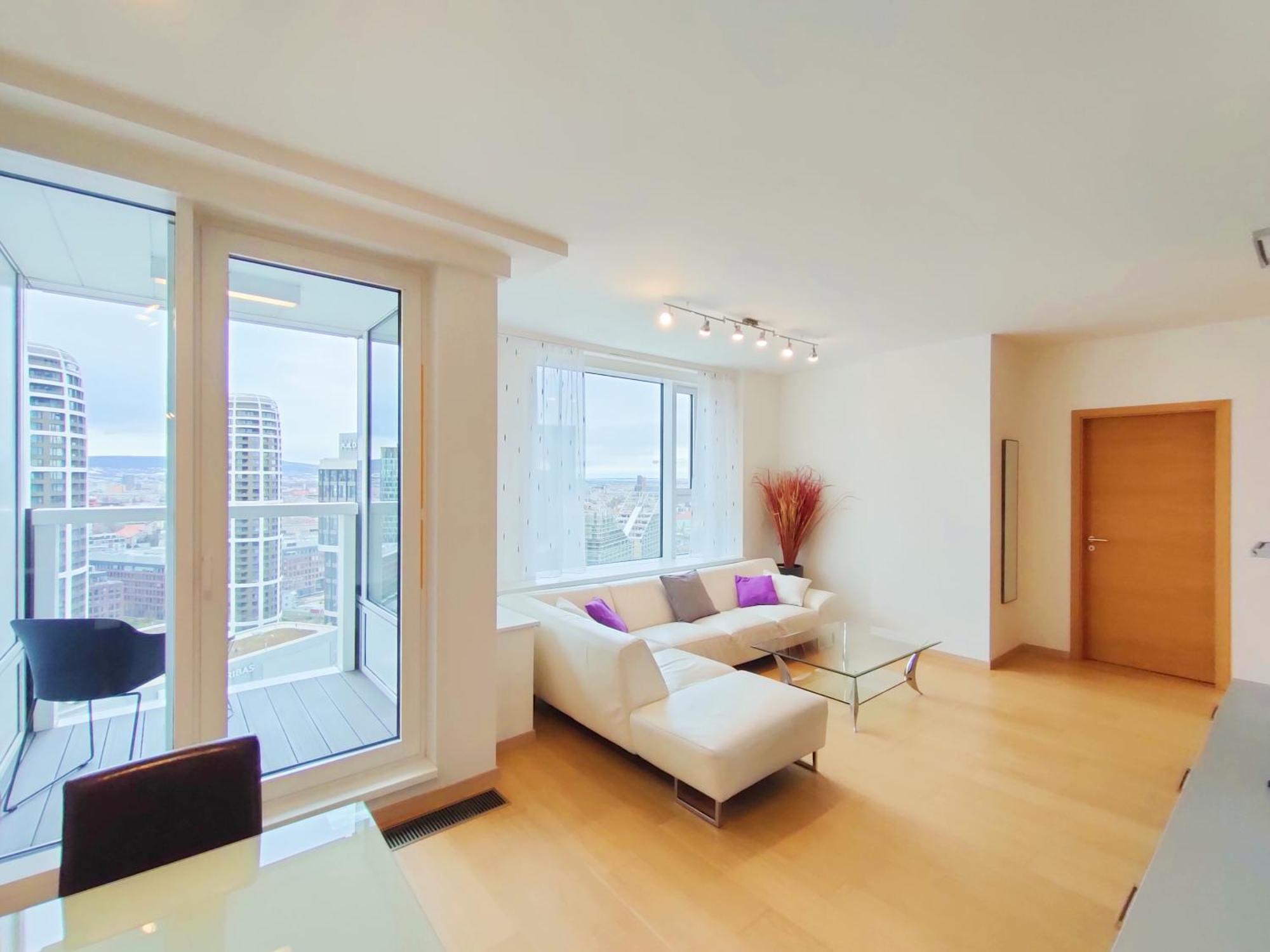 Sag Romantic 22 Floor Panorama City Free Parking Free Wifi Bratislava Exterior photo